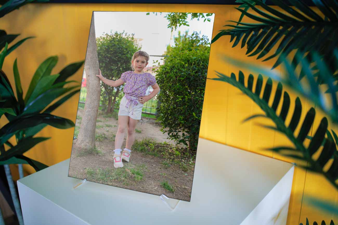 Επιτραπέζια κορνίζα plexiglass